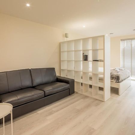 Pass The Keys Flat 9 Lovell Lodge - Modern Studio Near Science Park Cambridge  Exterior photo